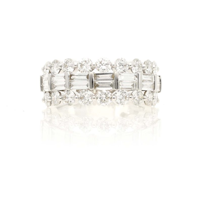 Shop Engagement Rings and Loose diamonds online | marksdiamonds.com
