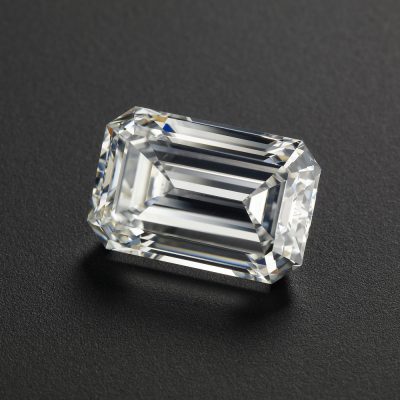 emerald cut engagement rings